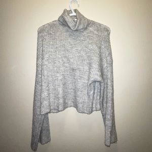Soft and flowy turtle neck